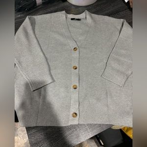 Lillusory sweater med gray nwot